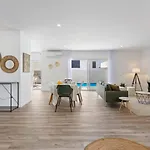 Modern With Private Pool Near Baleal 度假居 *