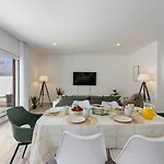 Modern With Private Pool Near Baleal 度假居 *