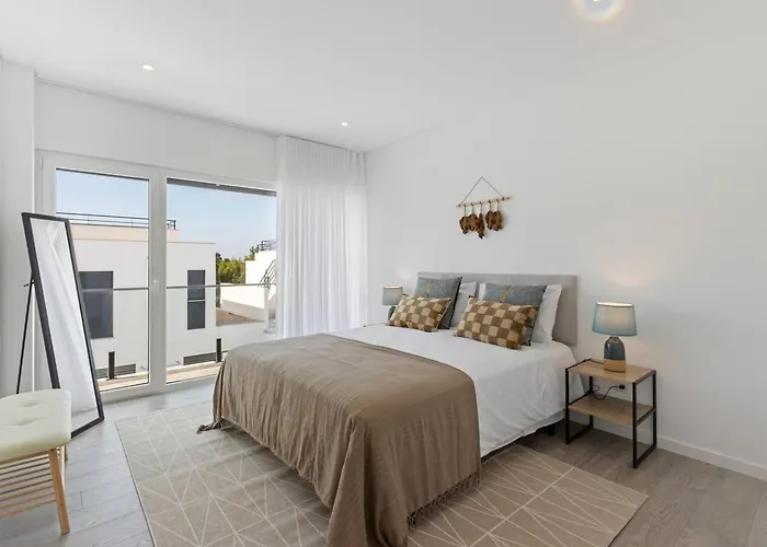 Modern With Private Pool Near Baleal Hébergement de vacances Atouguia Da Baleia