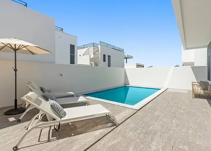 Hébergement de vacances Modern With Private Pool Near Baleal