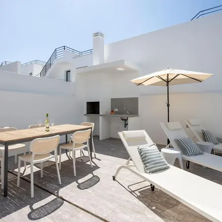 Modern With Private Pool Near Baleal *