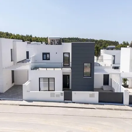 Modern With Private Pool Near Baleal Ferienhaus Atouguia Da Baleia